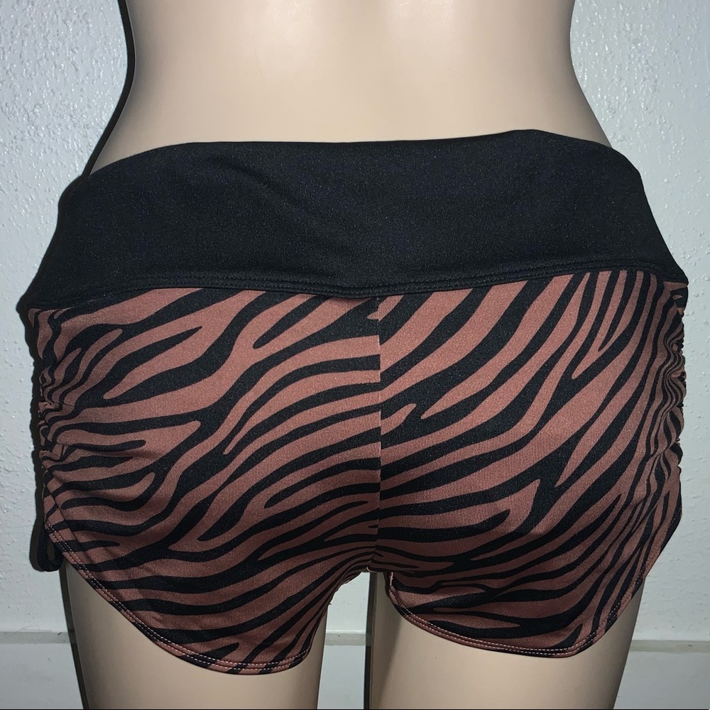 Victoria’s Secret PINK Gym to Swim Shorts Sport - Picture 5 of 7
